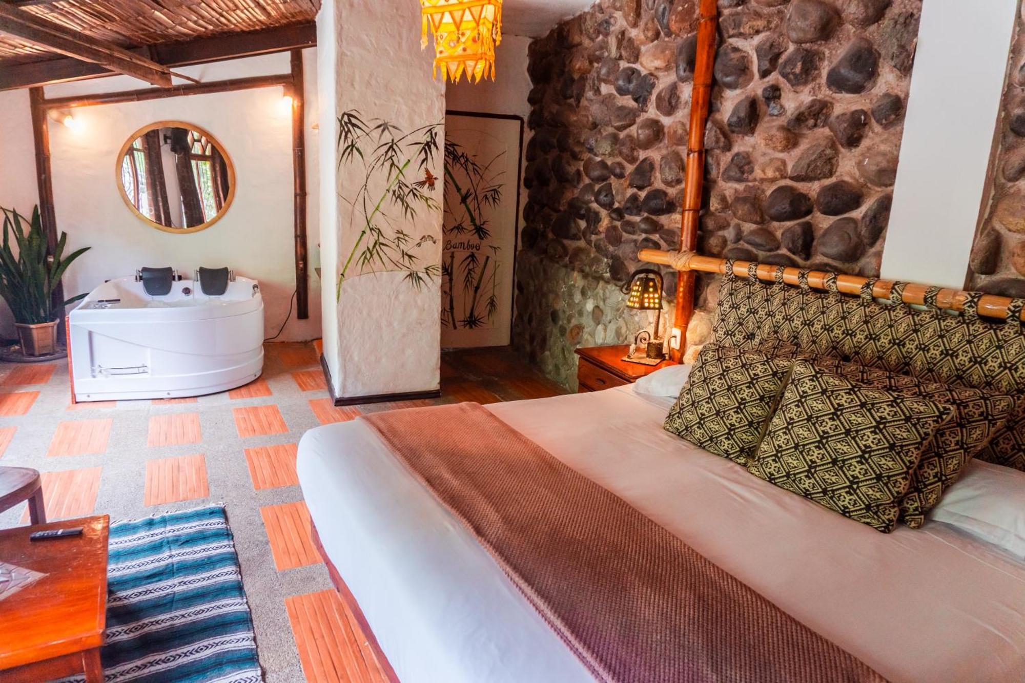 Spa Hosteria Miramelindo Río Verde Exteriör bild