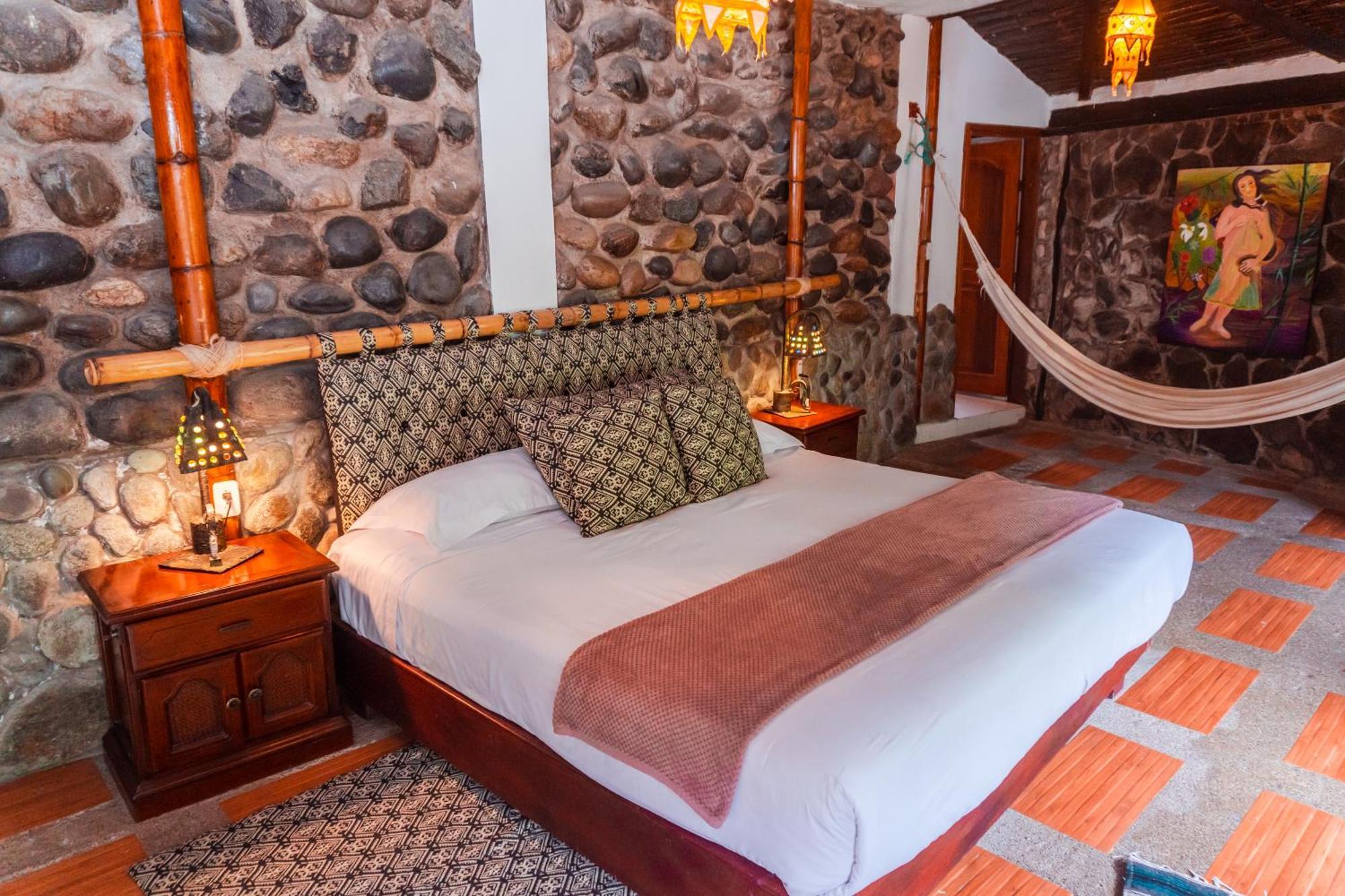 Spa Hosteria Miramelindo Río Verde Exteriör bild